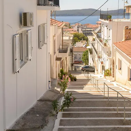 Irma's In Apartmán Pylos